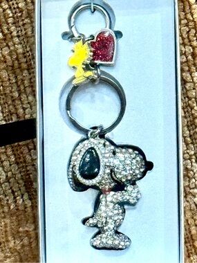 Peanuts Snoopy Crystal Keychain with Yellow Woodstock and Pink Heart